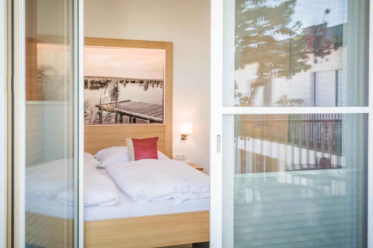 Haus Kranixfeld-Fischl Hotel Mörbisch am See Buitenkant foto
